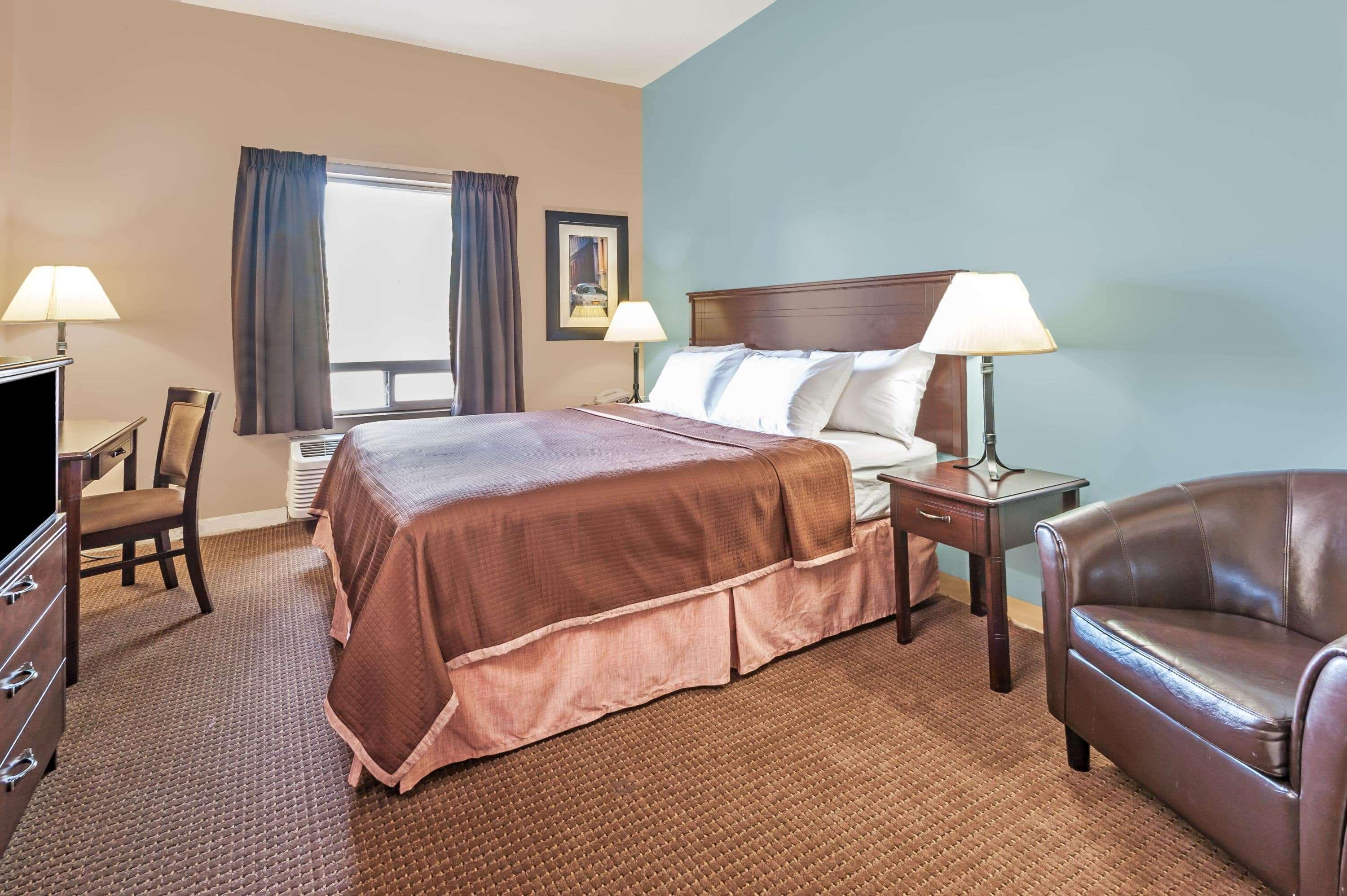 Super 8 By Wyndham Edmonton South Hotel Exterior foto